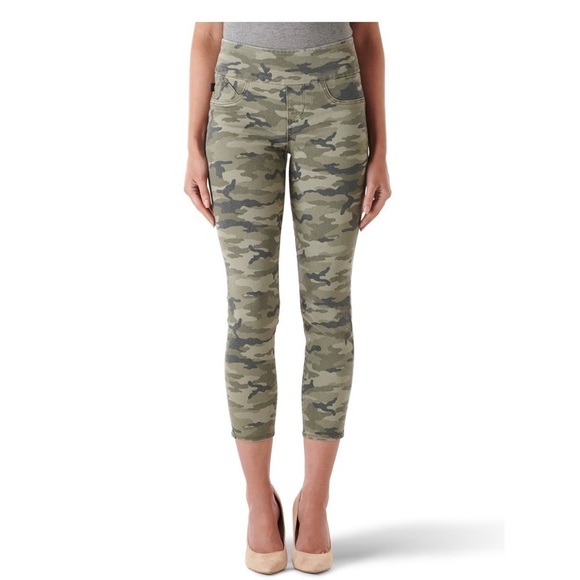 Rock&Republic•Denimr "Fever Pull On" Camo Skinny Jeans size 14 M - Picture 1 of 4